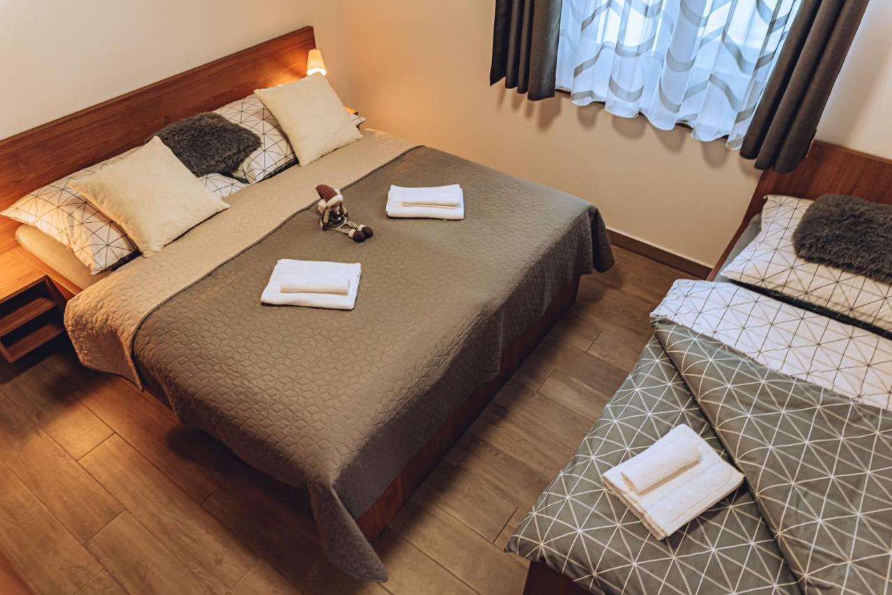 Mm Lucky Apartments เดมานอฟสกา โดลินา ภายนอก รูปภาพ