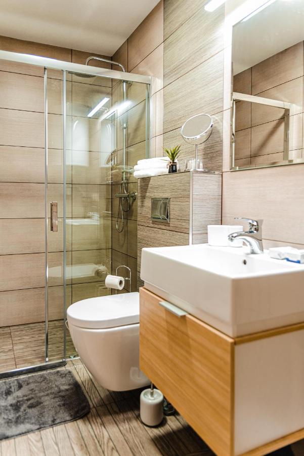 Mm Lucky Apartments เดมานอฟสกา โดลินา ภายนอก รูปภาพ